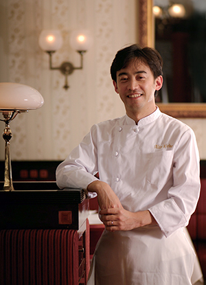 Owner Chef Takeshi Hibio
